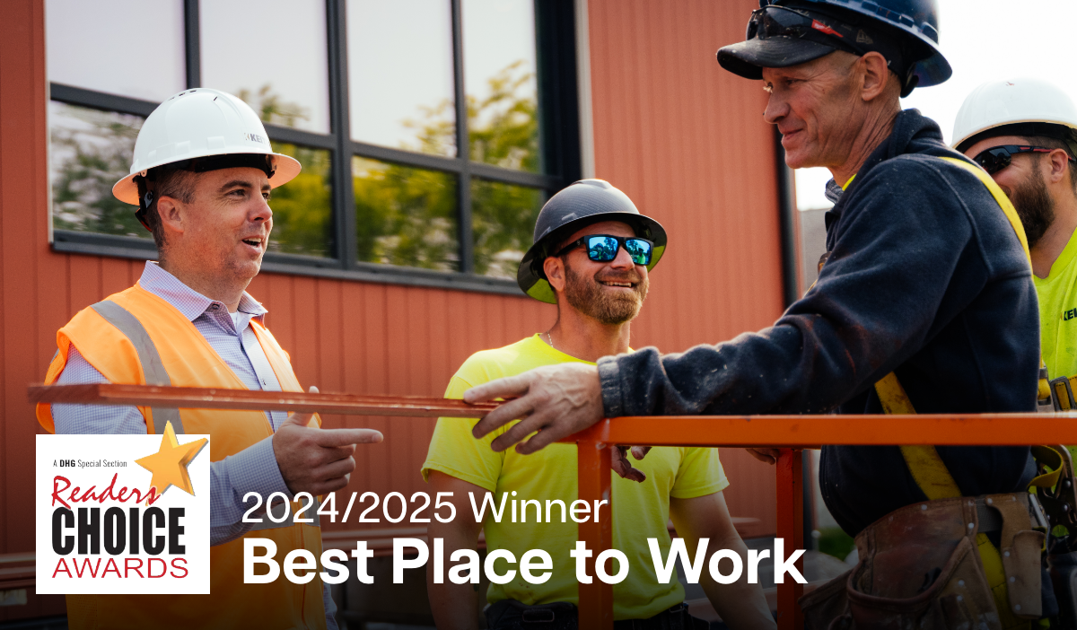 Scott Keiter with employees